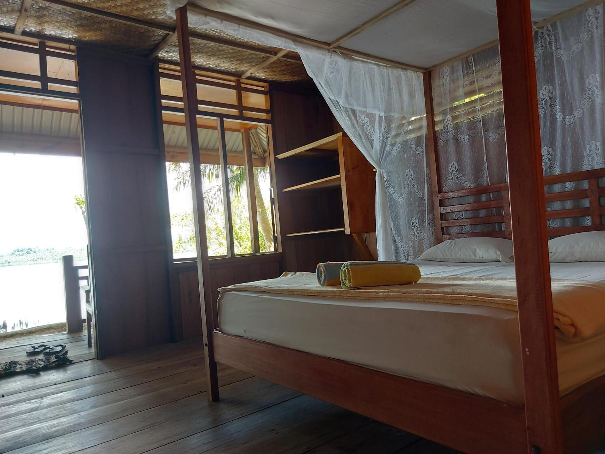 Bolilanga Island Resort - Togean Island Angkayo Bagian luar foto